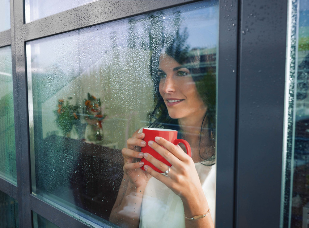 Winterglaze-retrofit-double-glazing-HomePlus.jpg